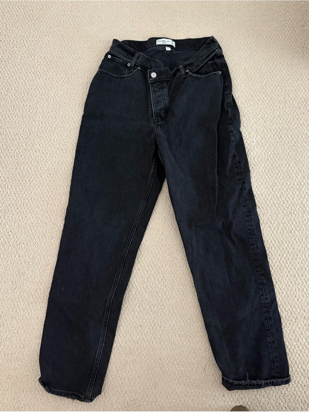 Abercrombie & Fitch Women's High-Rise Black Jeans